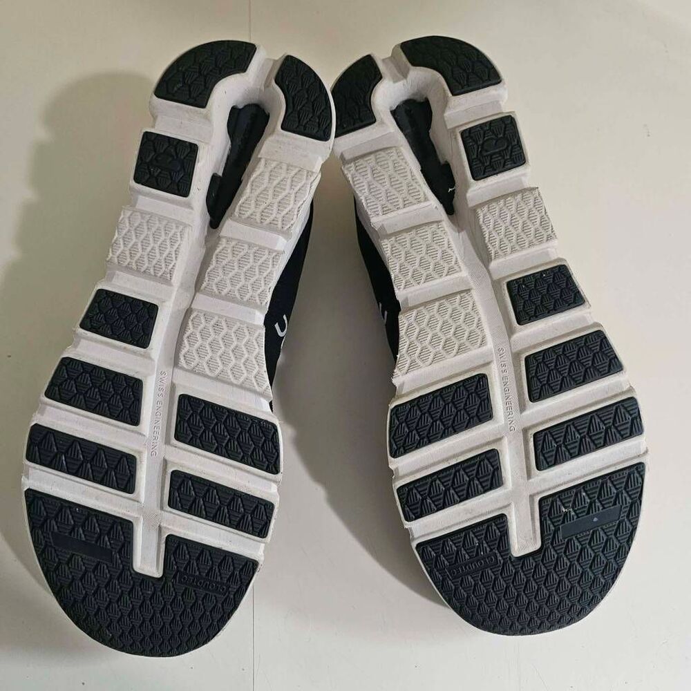 On Cloud runner Esclipse - image 2